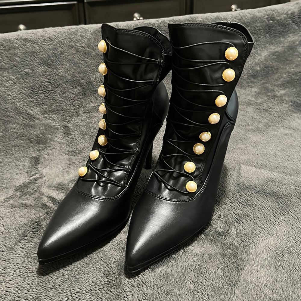 Vintage inspired pearl button boot